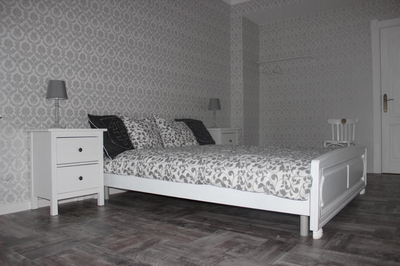 Апартаменты Apartment Sedmoye Nebo Брест
