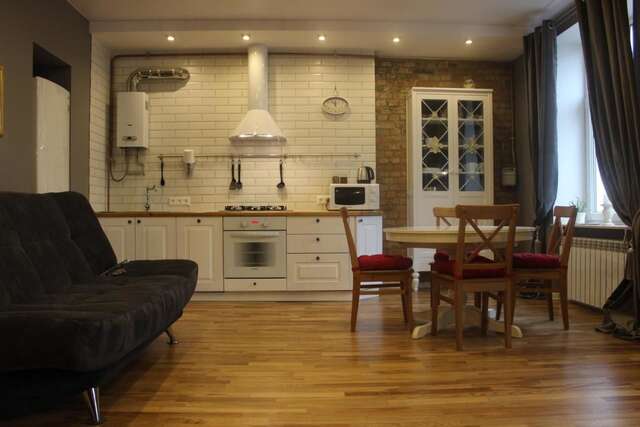 Апартаменты Apartment Sedmoye Nebo Брест-7